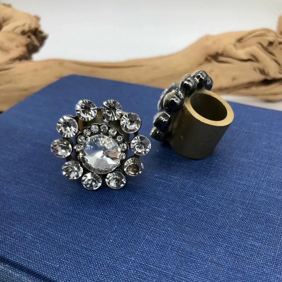 Touch of Luxe - Scarf Slide