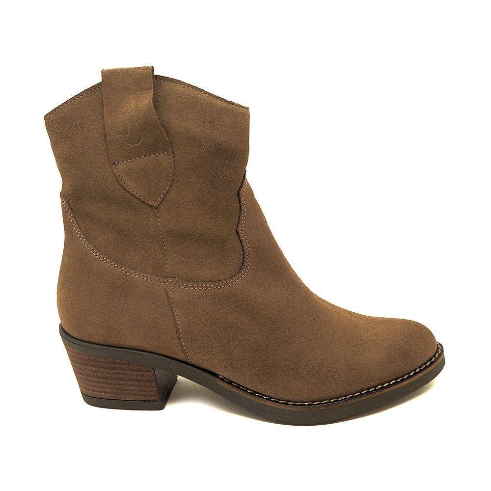 Veronica Boot In Camel