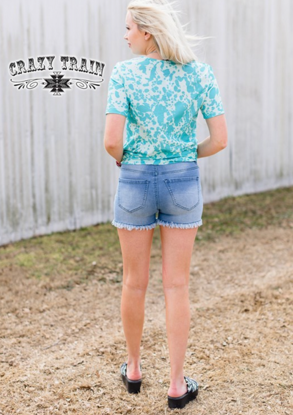 COUNTRY FIELDS SHORTS - CRAZY TRAIN